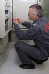 Обслуживание систем электроснабжения  и автоматизированных систем управления (АСУ)